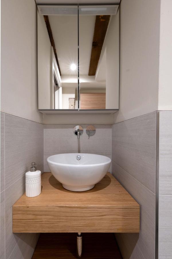 Home Venice Apartments - Rialto 4 Bagian luar foto