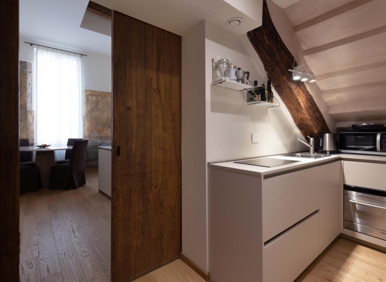 Home Venice Apartments - Rialto 4 Bagian luar foto